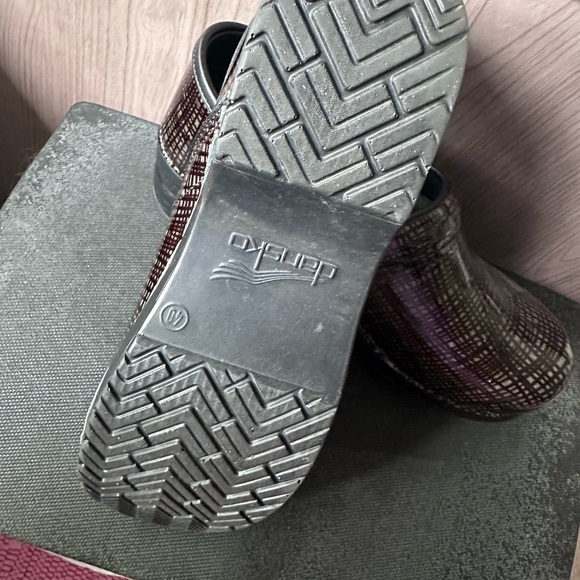 Dansko Shoes - Picture 4 of 4